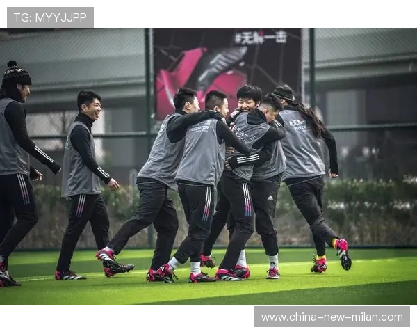 巴萨法蒂快速插上后点补射洞穿对手防线：速度与精准编织的致胜瞬间